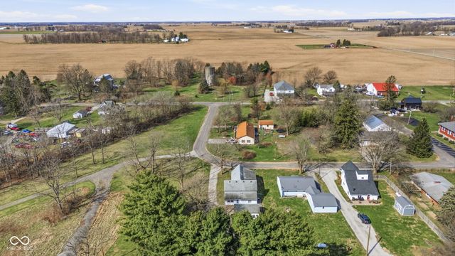 8327 N Washington Street, Sheridan, IN 46069