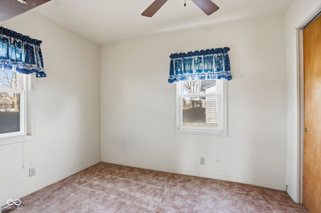 8327 N Washington Street, Sheridan, IN 46069