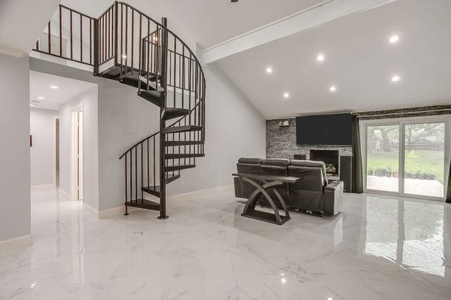 1201 Scenic Drive, Southlake, TX 76092