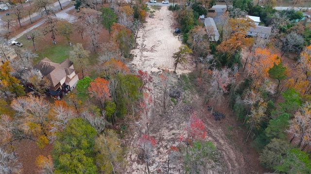 27003 Springwood Drive, Magnolia, TX 77354