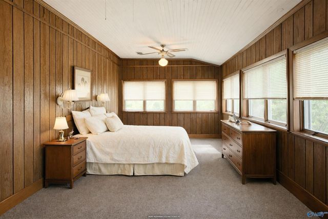 805 Barkley Street, Hartselle, AL 35640