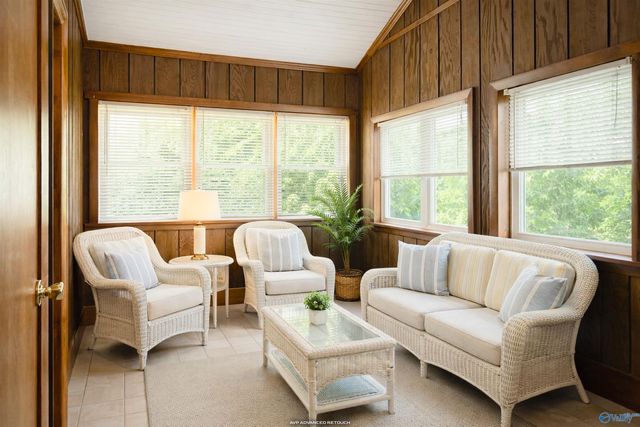 805 Barkley Street, Hartselle, AL 35640