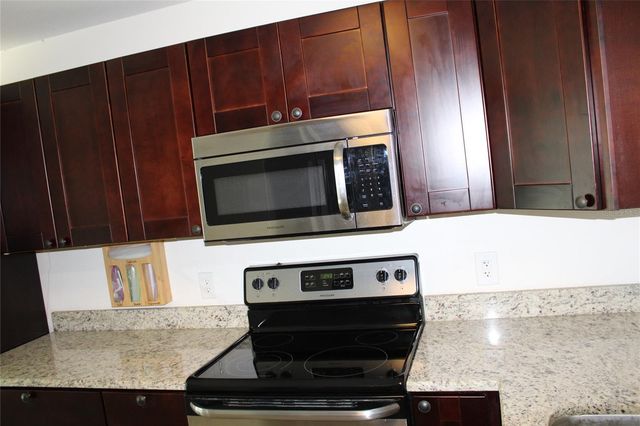 2288 CITRUS COURT, Clearwater, FL 33763