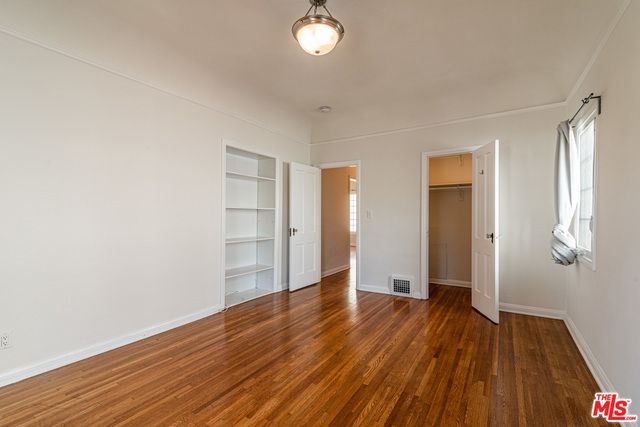 8446 W 4TH Street, Los Angeles, CA 90048