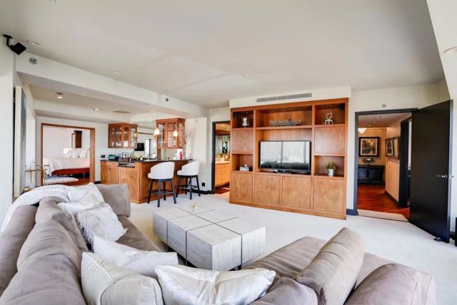200 Harbor Drive 1502, San Diego, CA 92101