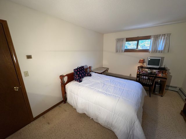 649 Middle Turnpike East E, Manchester, CT 06040