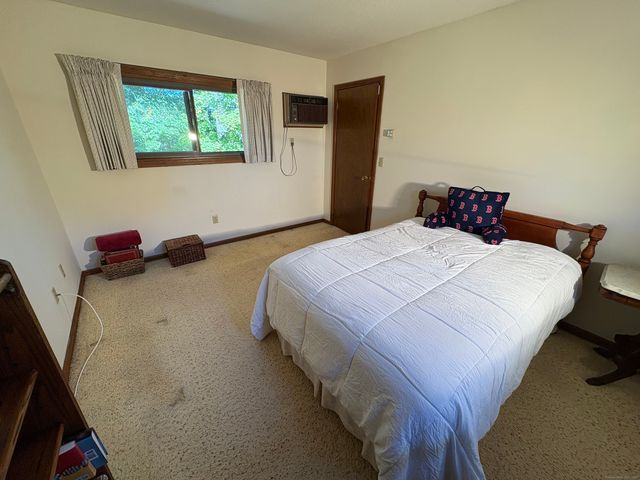 649 Middle Turnpike East E, Manchester, CT 06040
