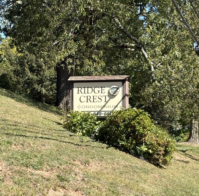 649 Middle Turnpike East E, Manchester, CT 06040