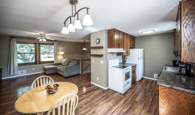 20140 Chesterfield Way, Farmington, MN 55024