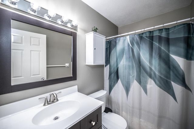 20140 Chesterfield Way, Farmington, MN 55024