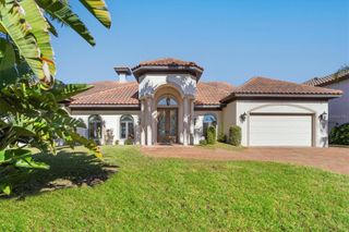 4937 OXFORD DRIVE, Siesta Key, FL 34242