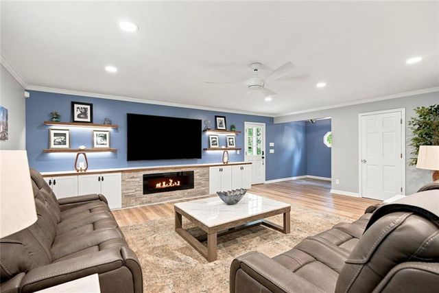 297 Henderson Lake Drive, Canton, GA 30115