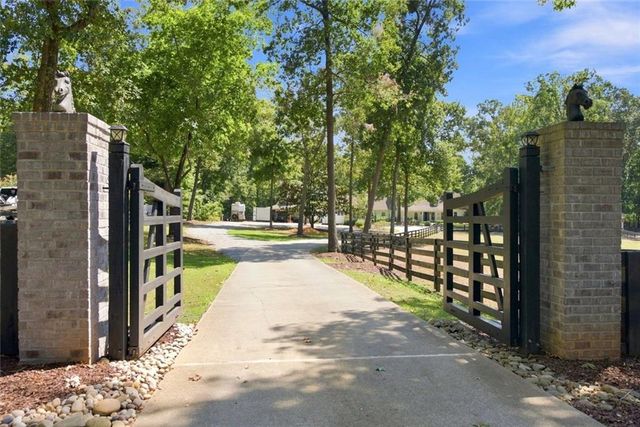 297 Henderson Lake Drive, Canton, GA 30115