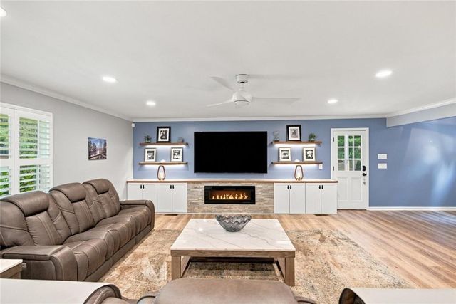 297 Henderson Lake Drive, Canton, GA 30115
