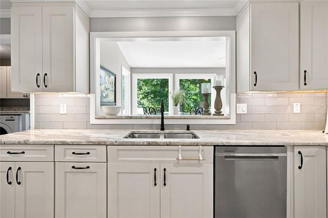 297 Henderson Lake Drive, Canton, GA 30115