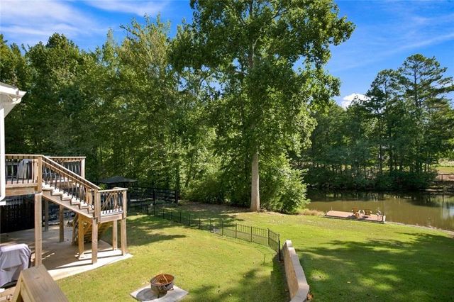 297 Henderson Lake Drive, Canton, GA 30115