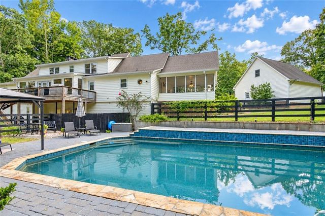 297 Henderson Lake Drive, Canton, GA 30115