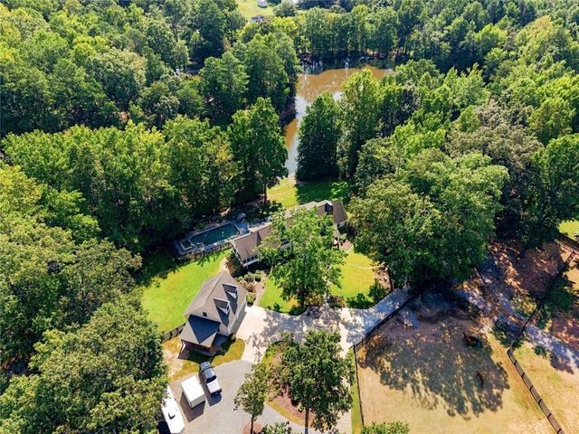 297 Henderson Lake Drive, Canton, GA 30115