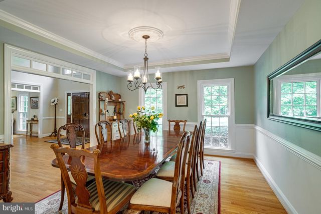 11901 CHAPEL RD, Clifton, VA 20124