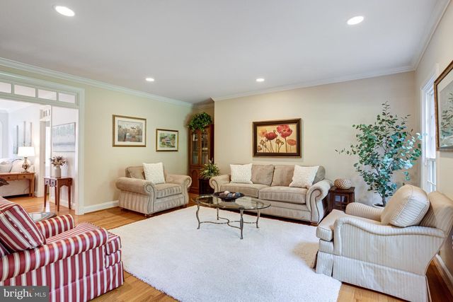 11901 CHAPEL RD, Clifton, VA 20124