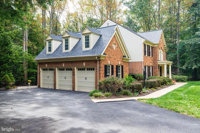 11901 CHAPEL RD, Clifton, VA 20124