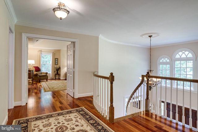 11901 CHAPEL RD, Clifton, VA 20124