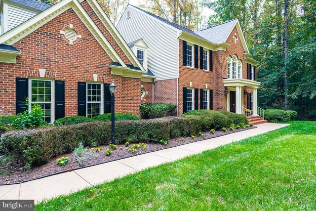 11901 CHAPEL RD, Clifton, VA 20124