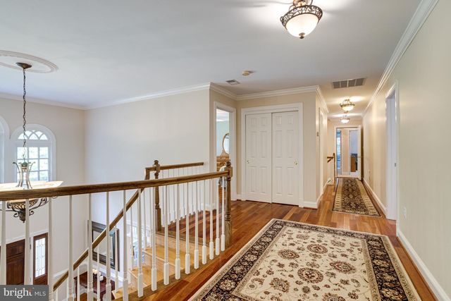 11901 CHAPEL RD, Clifton, VA 20124