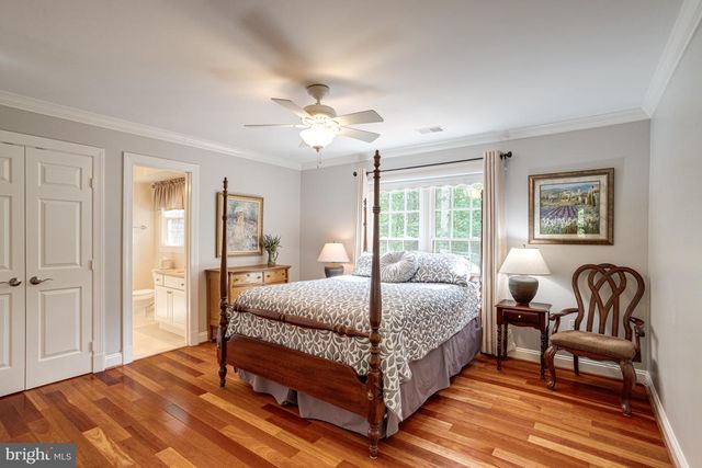 11901 CHAPEL RD, Clifton, VA 20124