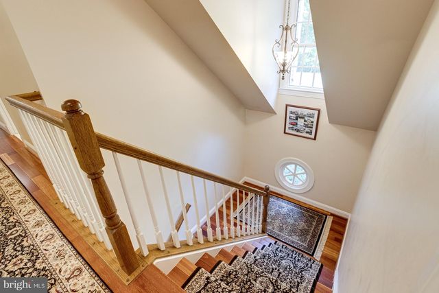 11901 CHAPEL RD, Clifton, VA 20124