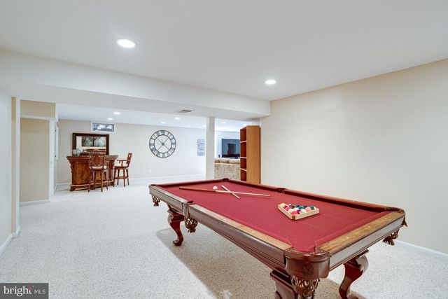 11901 CHAPEL RD, Clifton, VA 20124