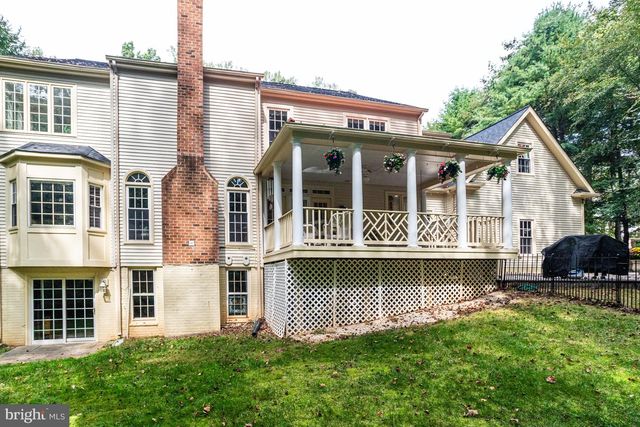 11901 CHAPEL RD, Clifton, VA 20124