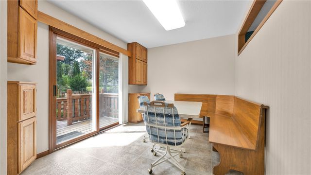 241 Norman Drive NE, Cedar Rapids, IA 52402