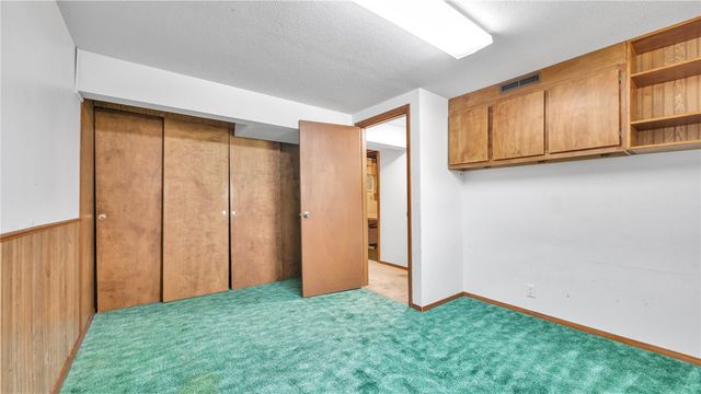 241 Norman Drive NE, Cedar Rapids, IA 52402