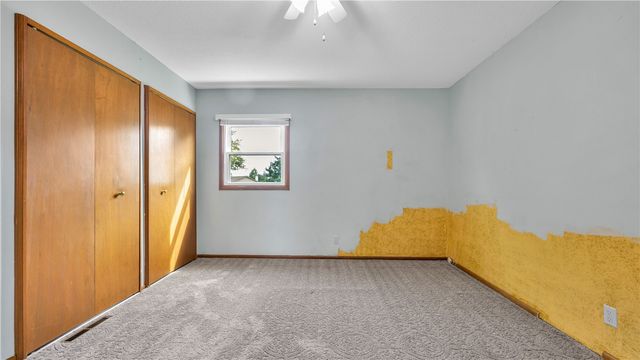 241 Norman Drive NE, Cedar Rapids, IA 52402