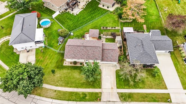 241 Norman Drive NE, Cedar Rapids, IA 52402