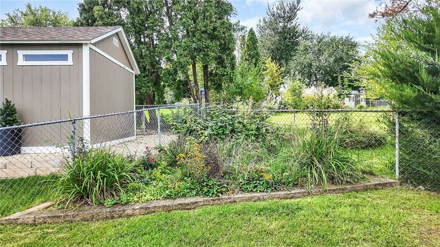 241 Norman Drive NE, Cedar Rapids, IA 52402