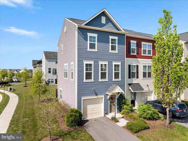 109 SPLENDOR GARDEN WAY, Stephenson, VA 22656