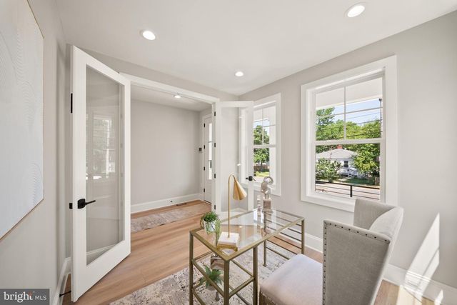 31 E REED AVE, Alexandria, VA 22305