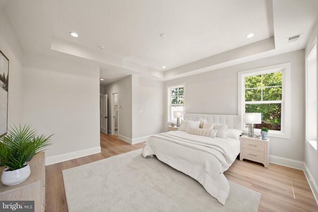 31 E REED AVE, Alexandria, VA 22305