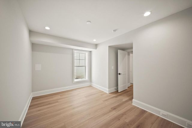 31 E REED AVE, Alexandria, VA 22305