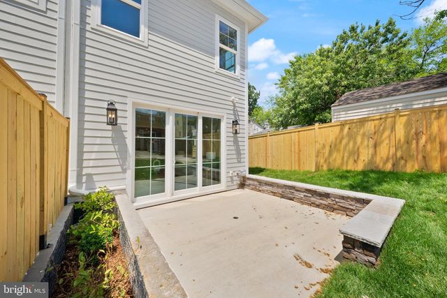 31 E REED AVE, Alexandria, VA 22305