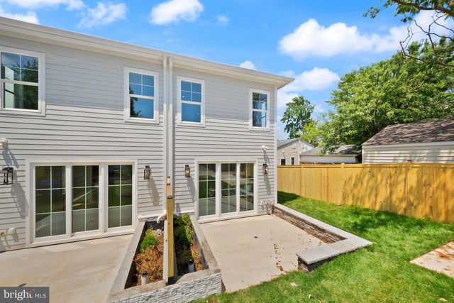 31 E REED AVE, Alexandria, VA 22305