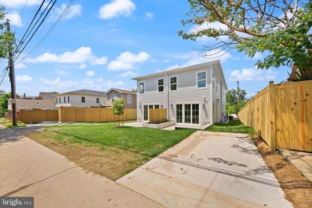 31 E REED AVE, Alexandria, VA 22305