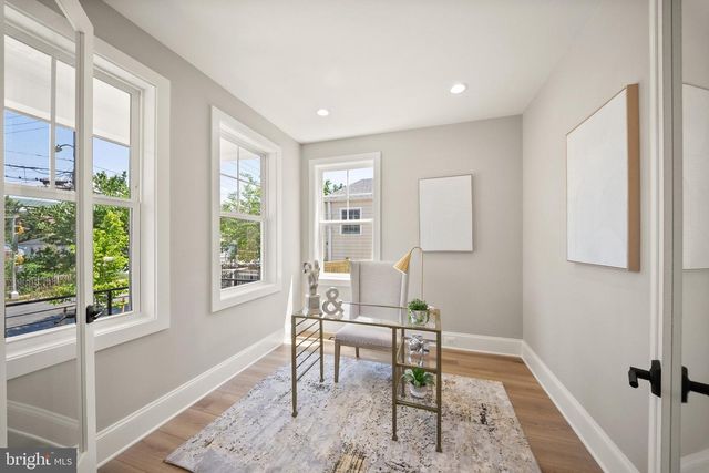 31 E REED AVE, Alexandria, VA 22305