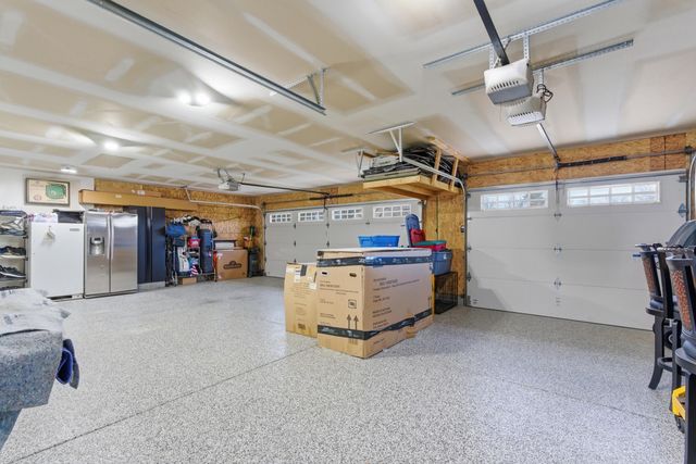 823 11th Street SW, Demotte, IN 46310