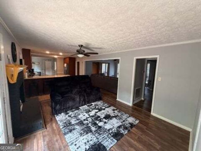 323 Forest Hill Drive, Warner Robins, GA 31088