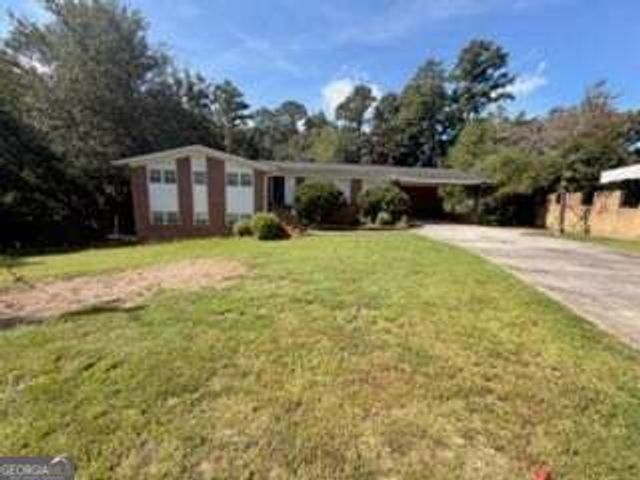 323 Forest Hill Drive, Warner Robins, GA 31088