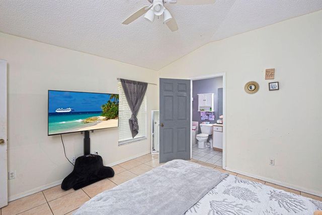 1634 SW Duclair Avenue, Port St. Lucie, FL 34953