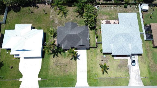 1634 SW Duclair Avenue, Port St. Lucie, FL 34953